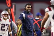 New England Patriots linebackers coach Jerod Mayo